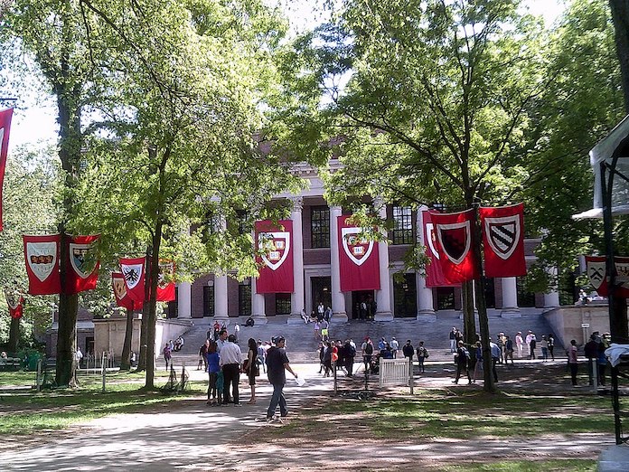 Harvard-Class-of-2027-acceptance-rate