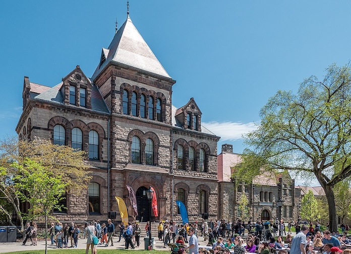Brown-University-early-acceptance-rate