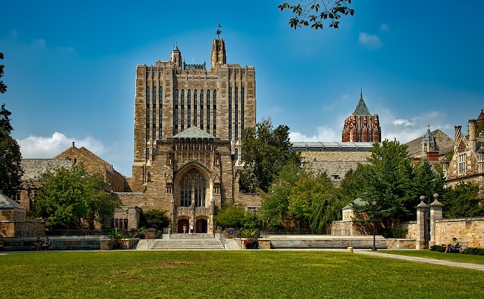 Yale-requires-standardized-test-scores