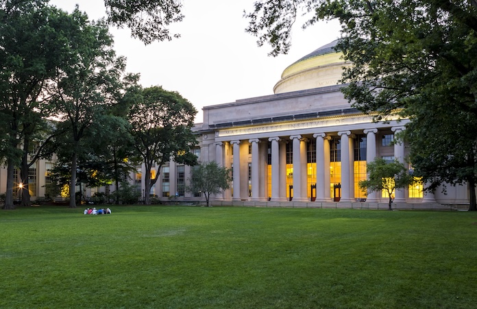 navigating-MIT-application